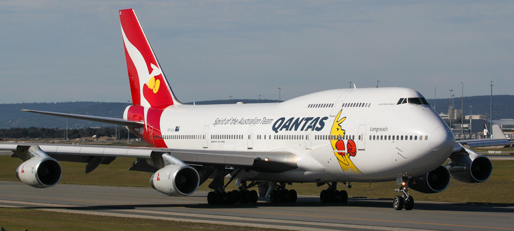Qantas Suffers 244 Million Loss Cancels Orders For 35
