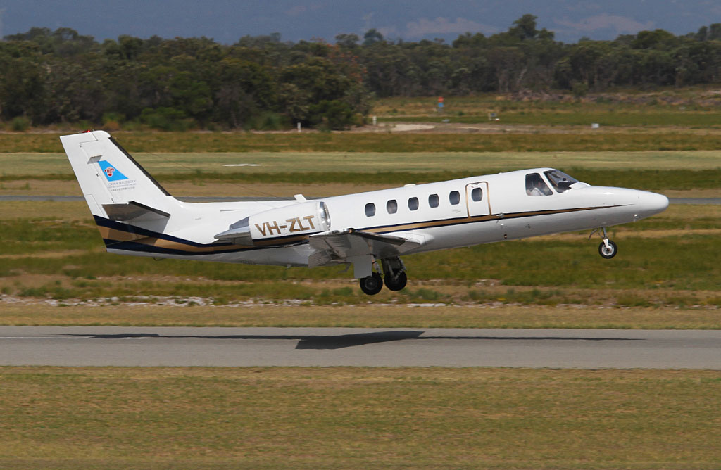 20130319_VH-ZLT_Keith_Anderson_1.jpg