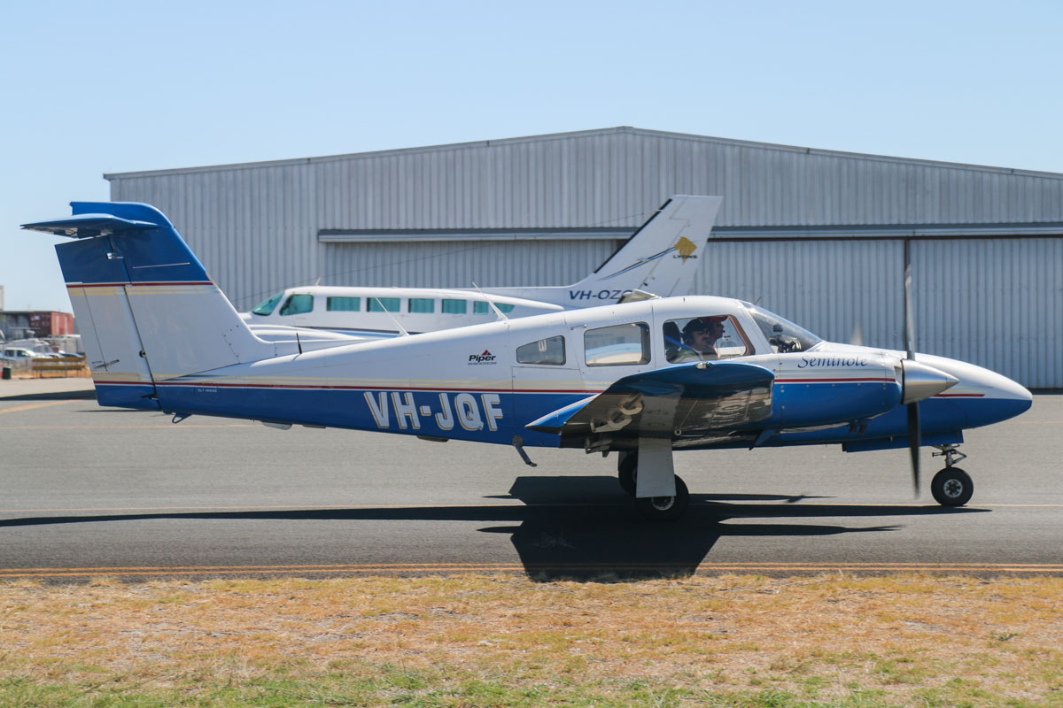 20140317_VH-JQF_Piper_PA-44-180_Seminole_David_Eyre-1.jpg