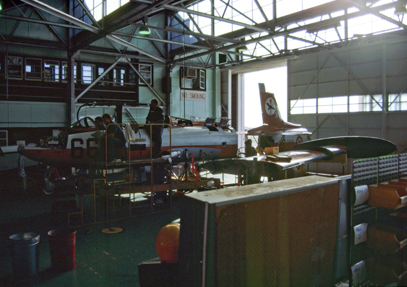 A7-066 Macchi MB-326H of 2FTS at Pearce