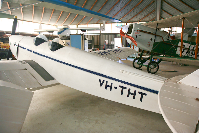 VH-THT DH-94 Moth Minor