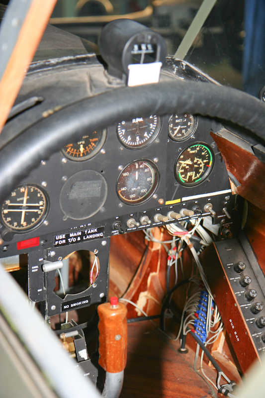 _VH-AFW_AF-W_Sindlinger_Hurricane_replica_RAAFA_Museum