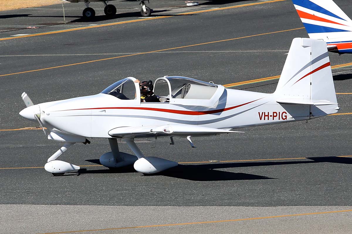 Vh Plx Rv 9 VH-PIG Vans RV-7A (MSN 72266) owned by Daniel Ledermann, at Jandakot ...