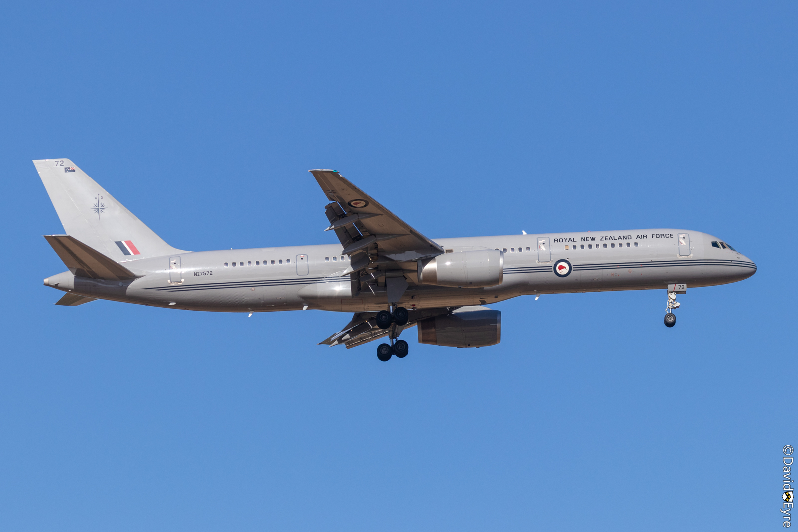 NZ7572 Boeing 757-2K2 of 40 Squadron, Royal New Zealand Air Force