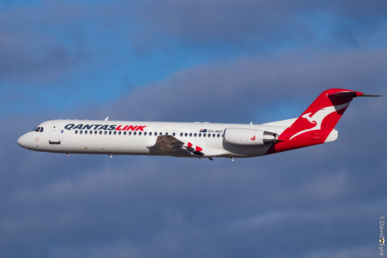 VH-NHZ Fokker 100 of Qantaslink (Network Aviation), at Perth VH-NHZ Fokker 100 of Qantaslink (Network Aviation), at Perth